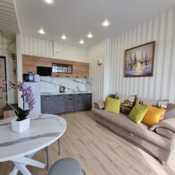 Фото Отель Квартира уютная в центре адлера