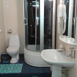 Номер стандарт с 1 двуспальной кроватью