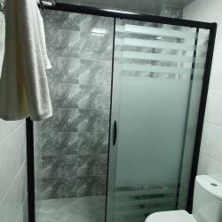 Номер стандарт с 1 двуспальной кроватью (с завтраком)