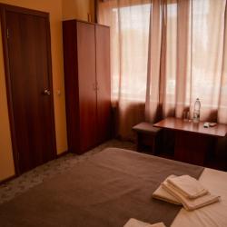 Номер стандарт улучшенный с 1 двуспальной кроватью (корпус А)