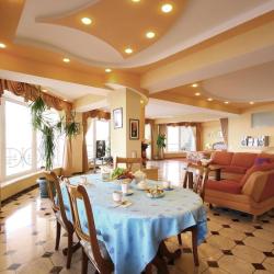 Yacht Club Yalta (Яхт-клуб Ялта) — ad1f23bfcd96daf42e64df315b4561c3