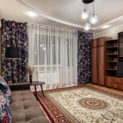 Фото Отель Лайтхаус в микрорайоне Самал-2 78