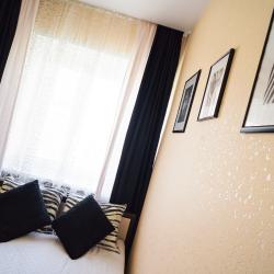 Фото Апартаменты на улице Парковая 6