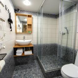 1-комнатные апартаменты стандарт с 1 односпальной и 1 двуспальной кроватью