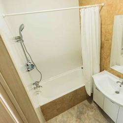 Номер люкс с 2 односпальными кроватями