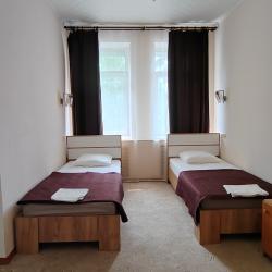 Кровать в 4-местном общем номере