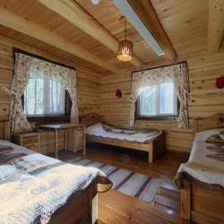 Коттедж улучшенный с 5 односпальными и 1 двуспальной кроватью