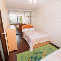 Фото Апартаменты на улице Зверева 37