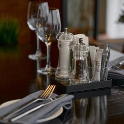 Cosmos Ekaterinburg Hotel (Космос Екатеринбург) (бывш. Park Inn by Radisson Ekaterinburg) — ad96c19af82cb4b0f2b26c00b158e512