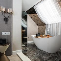 Фото Отель History Boutique Hotel & SPA (Хистори)