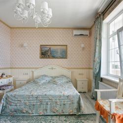 Комната комфорт с 1 двуспальной кроватью