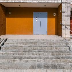 Фото Отель В гости на улице Челюскинцев 14/1