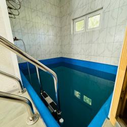 Коттедж улучшенный с 2 двуспальными кроватями