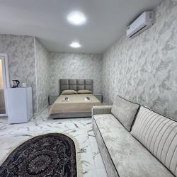 Номер комфорт семейный с 1 двуспальной кроватью