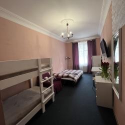 Фото Отель Меблированная комната Family House (Фэмили Хаус) на проспекте Независимости