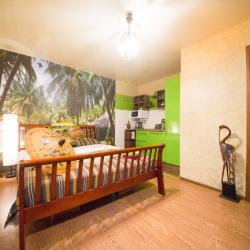 Фото Апартаменты на улице им. Зарубина В.С. 79