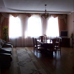 2-комнатный номер люкс (с завтраком)