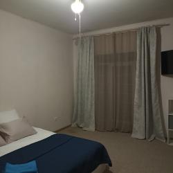 Номер эконом стандарт с 1 двуспальной кроватью №2