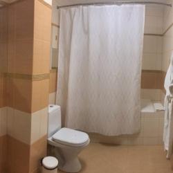 Номер люкс с 1 двуспальной кроватью