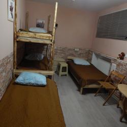 Кровать в 4-местном общем номере