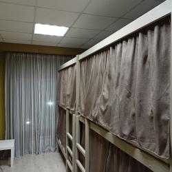 Кровать в 8-местном общем номере (общие удобства)