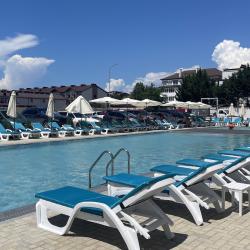 Фото Апартаменты на проспекте Пионерский 3Г