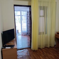 Стандарт двухкомнатный трехместный