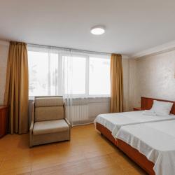 Фото Отель Зеленый попугай