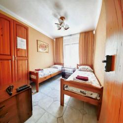 Номер эконом с 2 односпальными кроватями