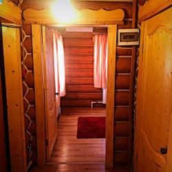 Коттедж стандарт с 2 двуспальными кроватями