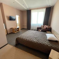 Номер стандарт с 1 двуспальной кроватью