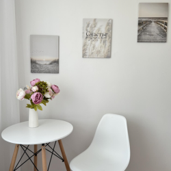 Фото Отель Happy Apartments на улице Монастырская 117