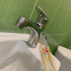 Номер эконом с 1 двуспальной кроватью