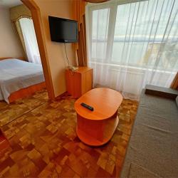 2-комнатный номер комфорт с 1 двуспальной кроватью