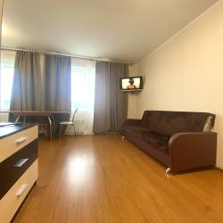 Фото Апартаменты на улице Варламова 37