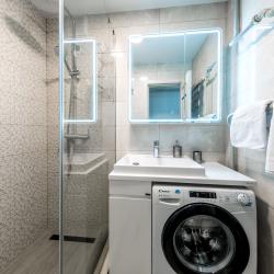 Фото Апартаменты на улице Учительская 24