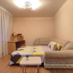 Фото Апартаменты на улице Степанца 3