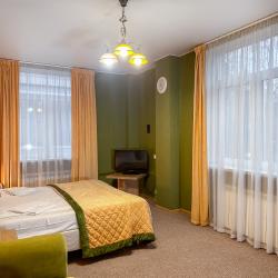 2-комнатный номер делюкс с 1 двуспальной кроватью