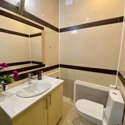 Фото Апартаменты на улице Меридианная 1