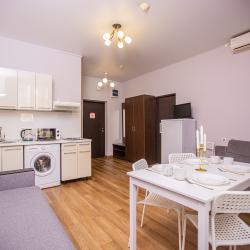 8-местные апартаменты люкс Сочи, ул. 65 лет Победы 67 с 2 односпальными кроватями