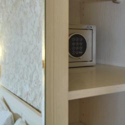Номер стандарт с 1 двуспальной кроватью