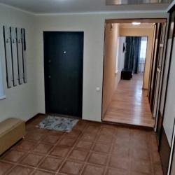 Фото Апартаменты на улице Безжонова 66