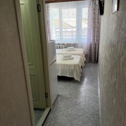Номер стандарт с 1 двуспальной кроватью и балконом