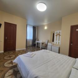 Двухместный 