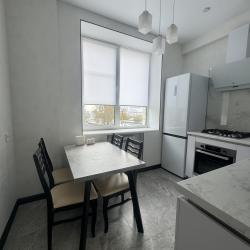 Фото Уютные двухкомнатные апартаменты на улице Невская 2