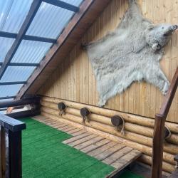 Номер студия с 3 односпальными и 2 двуспальными кроватями (мансарда)