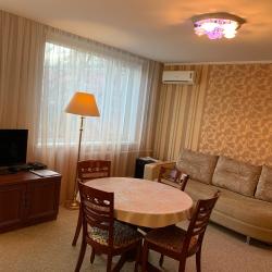 Номер студия с 1 двуспальной кроватью