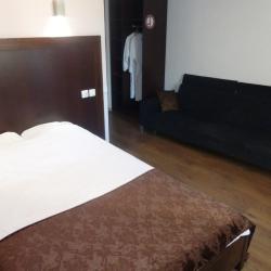 Номер стандарт с 1 двуспальной кроватью