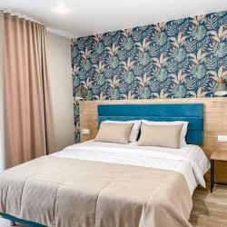 Фото Отель Volna Family Resort (Волна Фэмили Резорт)