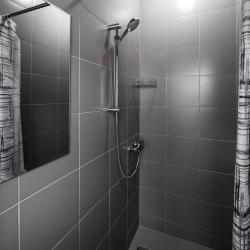 Sleep Box Hostel (Слип Бокс Хостел) — b1422b5227d02ff1a15a774b69458893